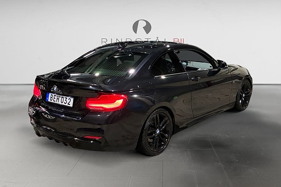 BMW 220d 7 of 17