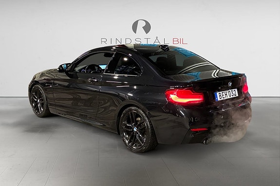 BMW 220d 5 of 17