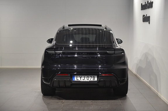 Porsche Macan GTS 7 of 20