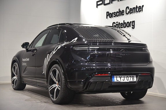 Porsche Macan GTS 6 of 20