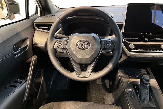 Toyota Corolla Cross 9 of 20