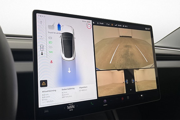 Tesla Model 3 14 of 26