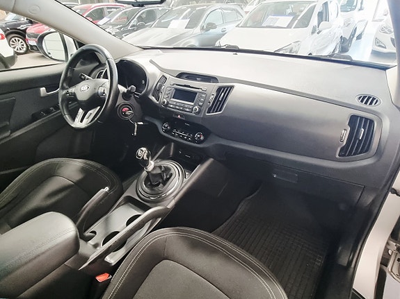 Kia Sportage 14 of 17