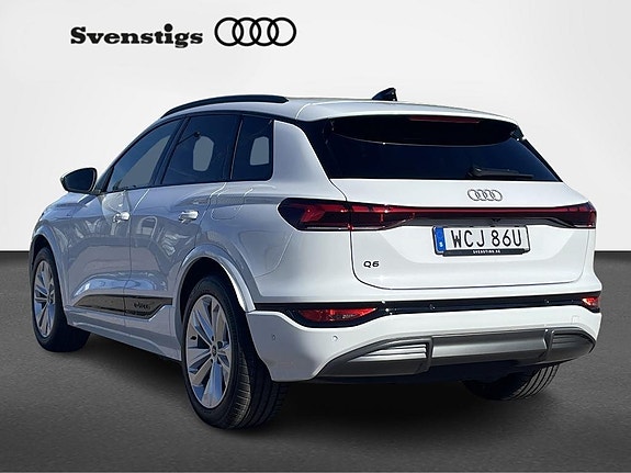 Audi Q6 e-tron 5 of 5