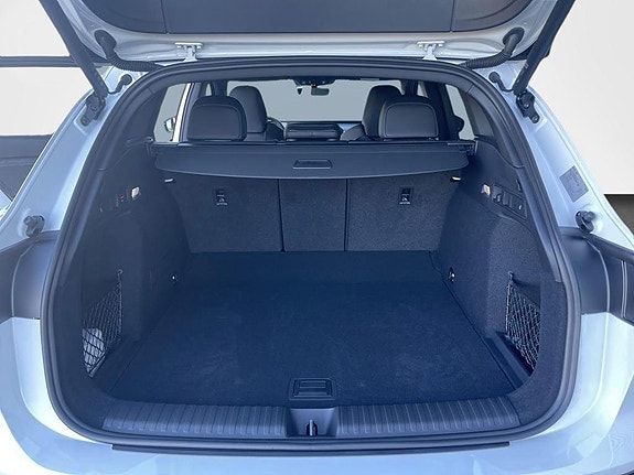 Audi Q6 e-tron 12 of 18