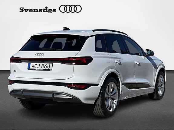 Audi Q6 e-tron 6 of 18