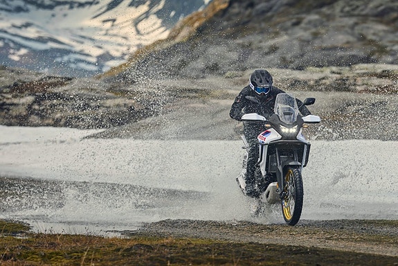 Honda XL750 Transalp #FÖRBOKA för lev till våren# 3 of 6