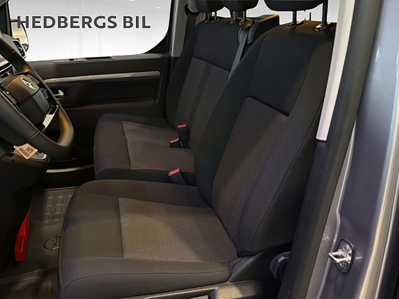 Opel Zafira 8 of 15