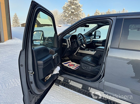 Pickup Ford F250 Super Duty 9 of 27