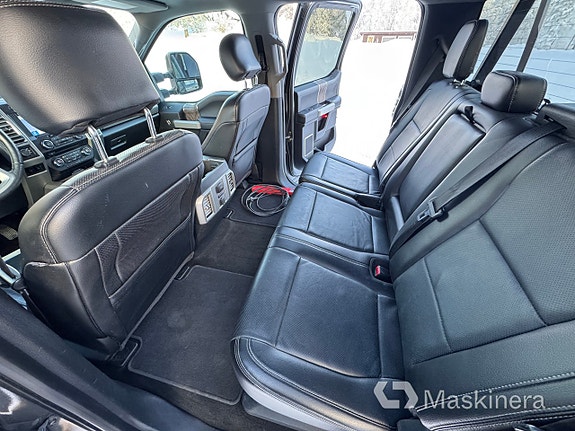 Pickup Ford F250 Super Duty 25 of 27