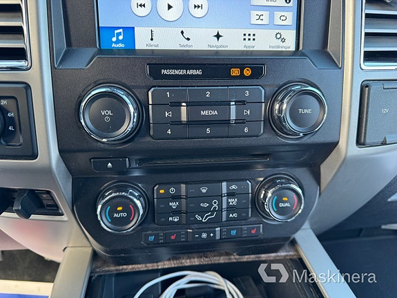 Pickup Ford F250 Super Duty 20 of 27