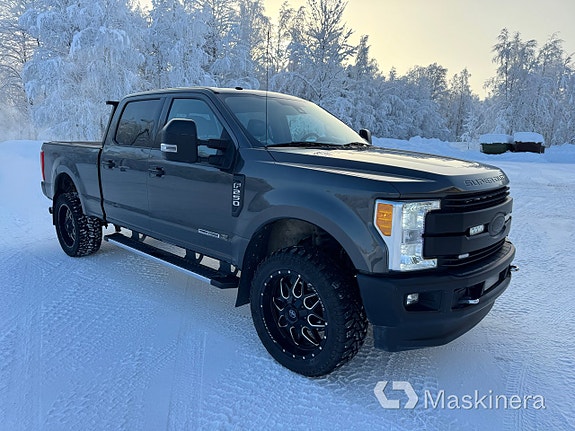 Pickup Ford F250 Super Duty 10 of 27