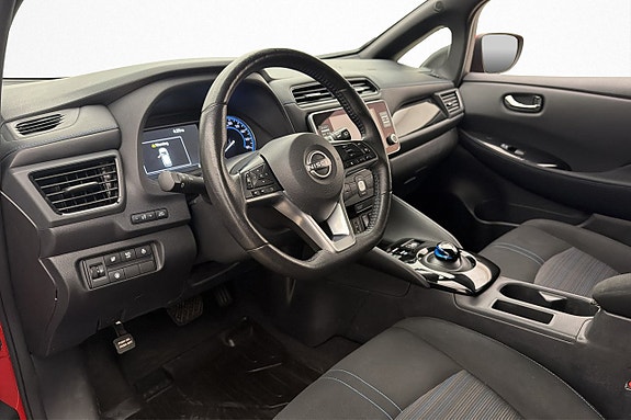 Nissan Leaf 11 of 27