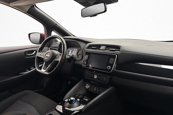 Nissan Leaf 13 of 27