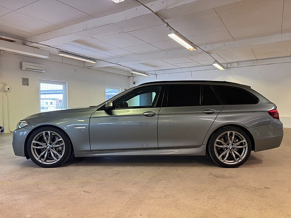 BMW M550d 4 of 5