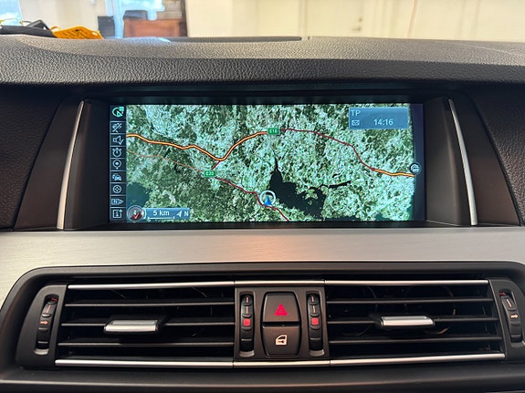 BMW M550d 14 of 18