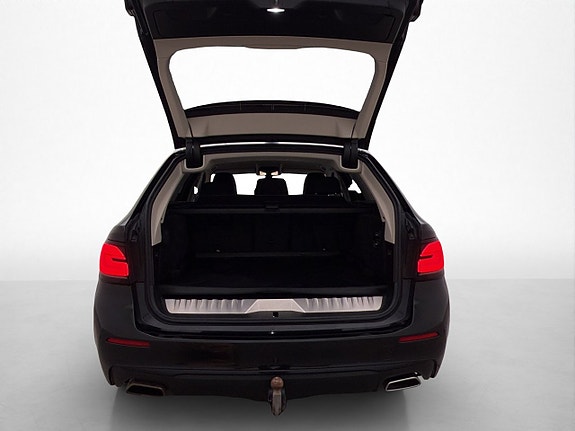 BMW 530e 10 of 30