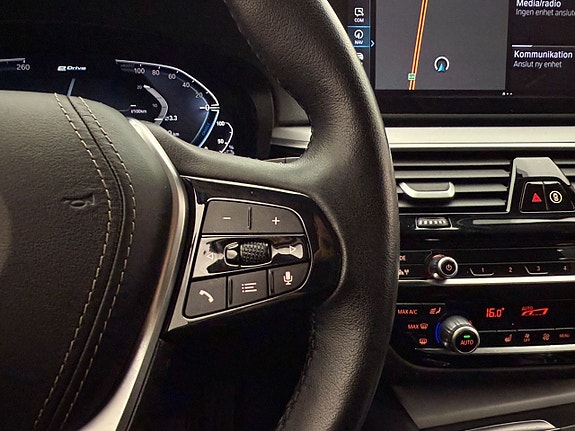BMW 530e 18 of 30
