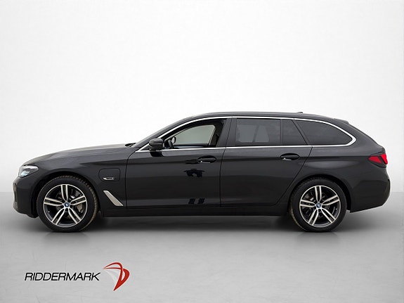 BMW 530e 4 of 5