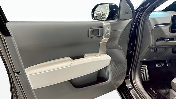 Kia EV3 3 of 12