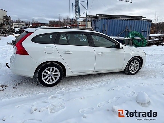 Volvo V60 5 of 5