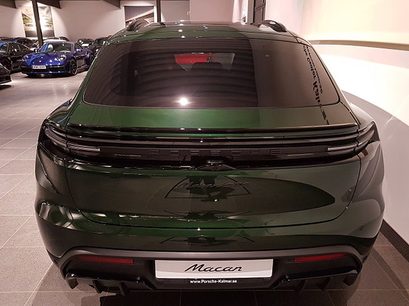 Porsche Macan GTS 5 of 5