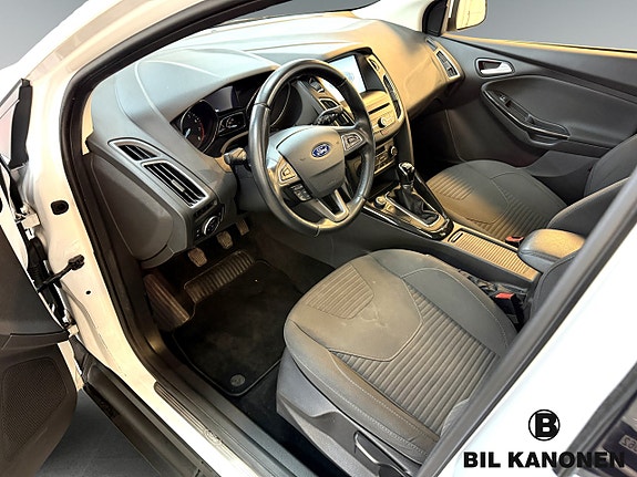 Ford Focus 7 of 14