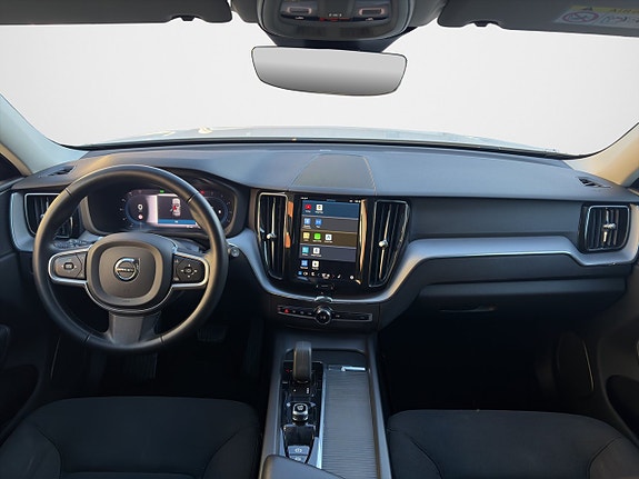 Volvo XC60 11 of 18