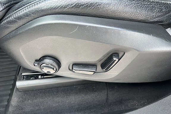 Volvo XC90 21 of 30
