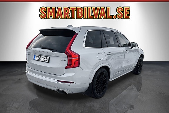 Volvo XC90 5 of 30
