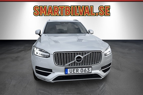Volvo XC90 8 of 30