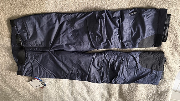 Product image 1 of 8