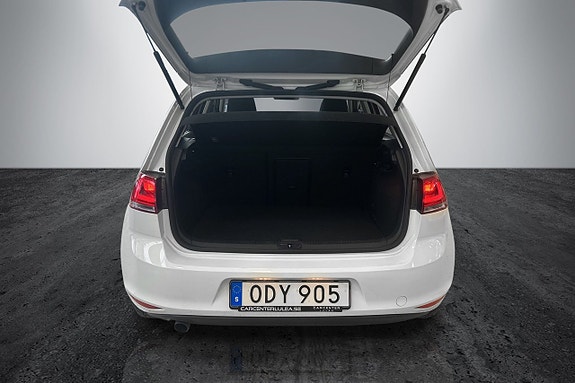 Volkswagen Golf-Serie 10 of 21