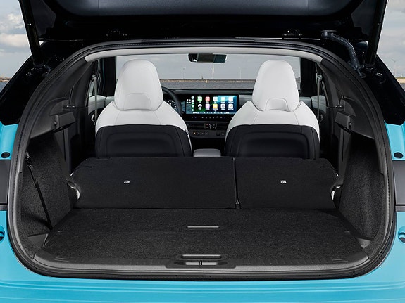 Nissan Leaf 8 of 10