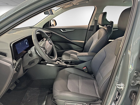 Kia Niro 8 of 15