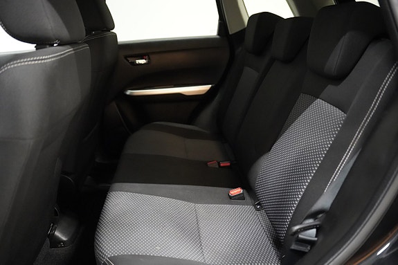 Suzuki Vitara 15 of 17
