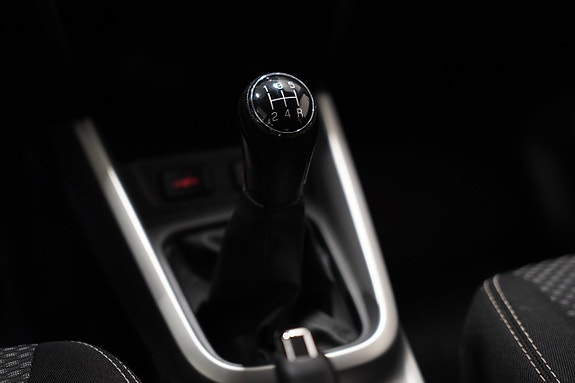 Suzuki Vitara 11 of 17