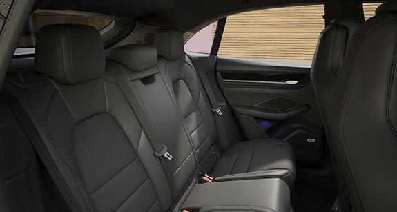 Porsche Macan 4 10 of 10
