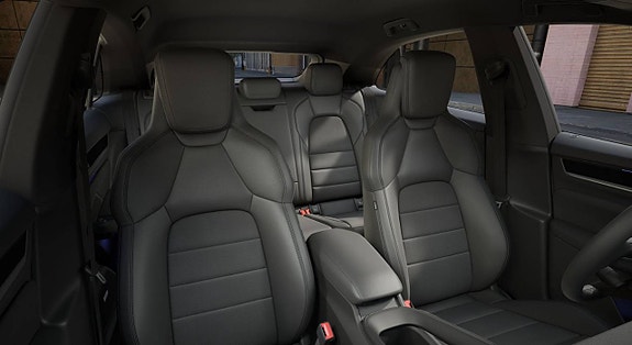 Porsche Macan 4 9 of 10