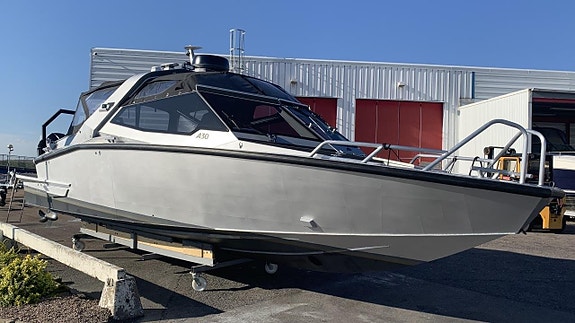 Anytec A30 -21 / 2 x Mercury 450 V8 -26 - DEMO 3 of 18