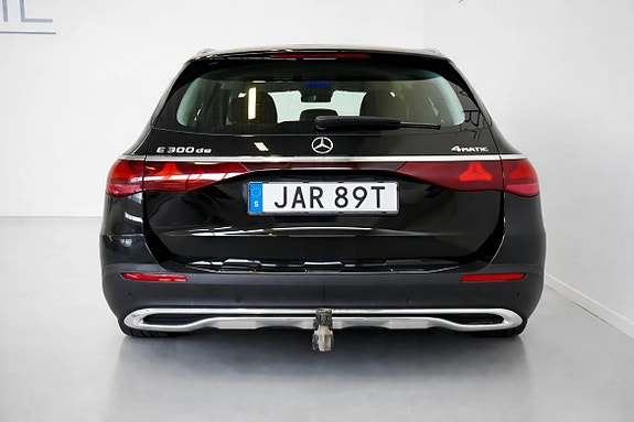 Mercedes-Benz E300 de 9 of 23