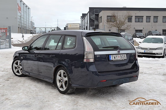 Saab 9-3 2 of 5