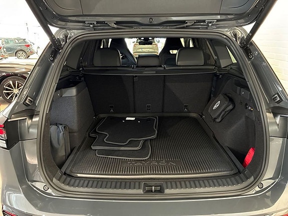 Volkswagen Tayron 14 of 18