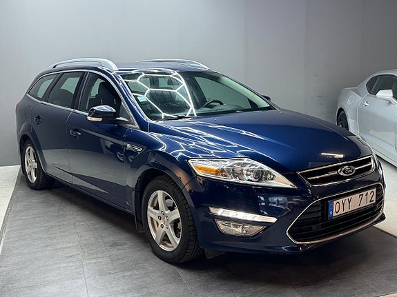 Ford Mondeo 2 of 13