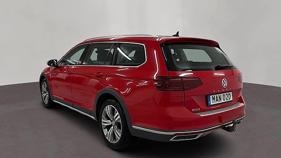 Volkswagen Passat Alltrack 5 of 5