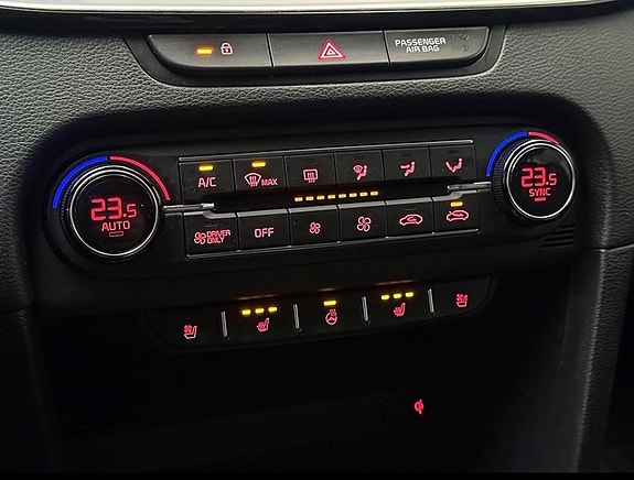 Kia Ceed 18 of 24