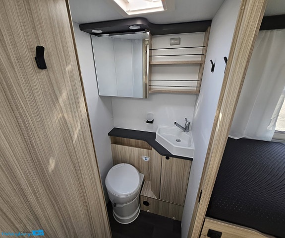 Sun Living S 75 SL - Ford 2.0 165 hk * B-Kort * Pluspaket * RÄNTEKAMPANJ 3.95% Månadskostnad 3882:- 12 of 24