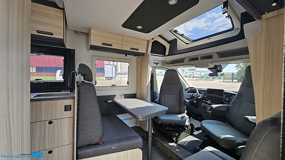 Sun Living S 75 SL - Ford 2.0 165 hk * B-Kort * Pluspaket * RÄNTEKAMPANJ 3.95% Månadskostnad 3882:- 22 of 24