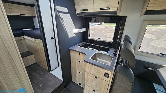 Sun Living S 75 SL - Ford 2.0 165 hk * B-Kort * Pluspaket * RÄNTEKAMPANJ 3.95% Månadskostnad 3882:- 7 of 24
