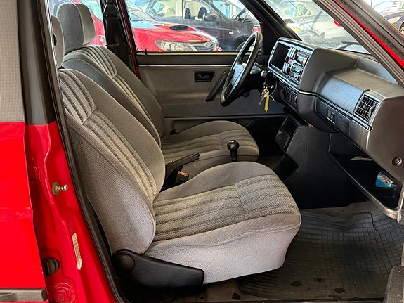 Volkswagen Jetta 15 of 16